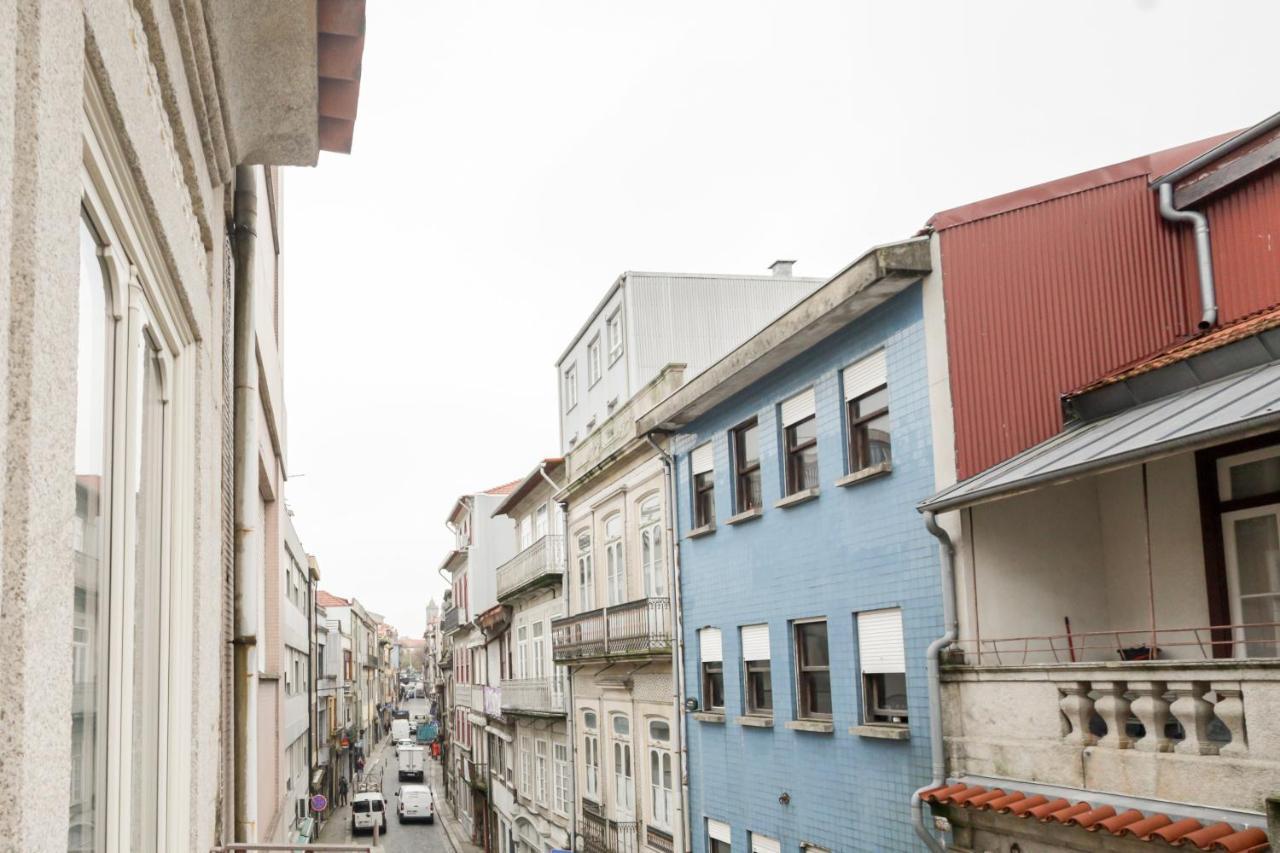 Martires Sweet Apts By Portocityhosts 외부 사진