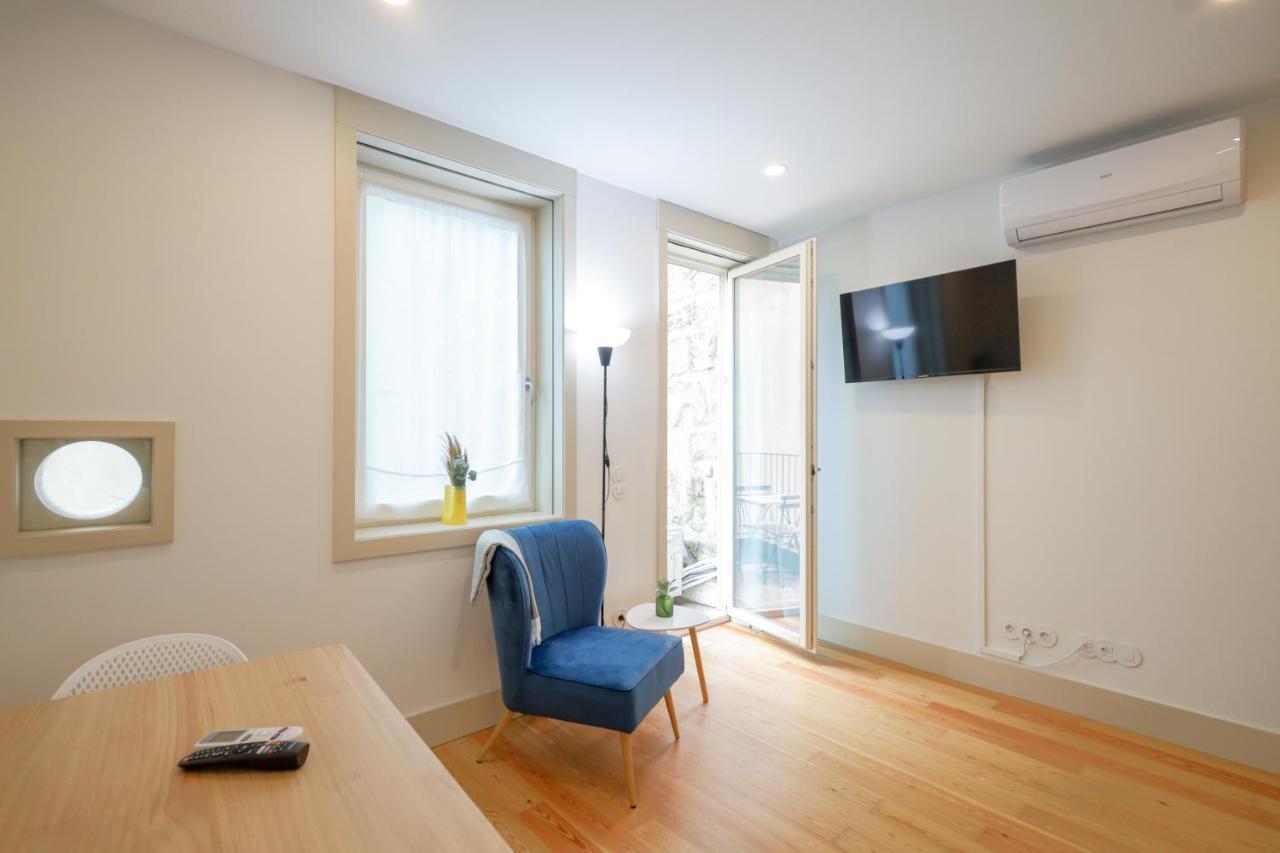 Martires Sweet Apts By Portocityhosts 외부 사진