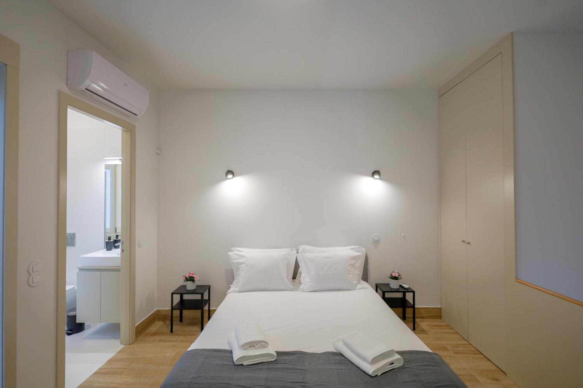 Martires Sweet Apts By Portocityhosts 외부 사진