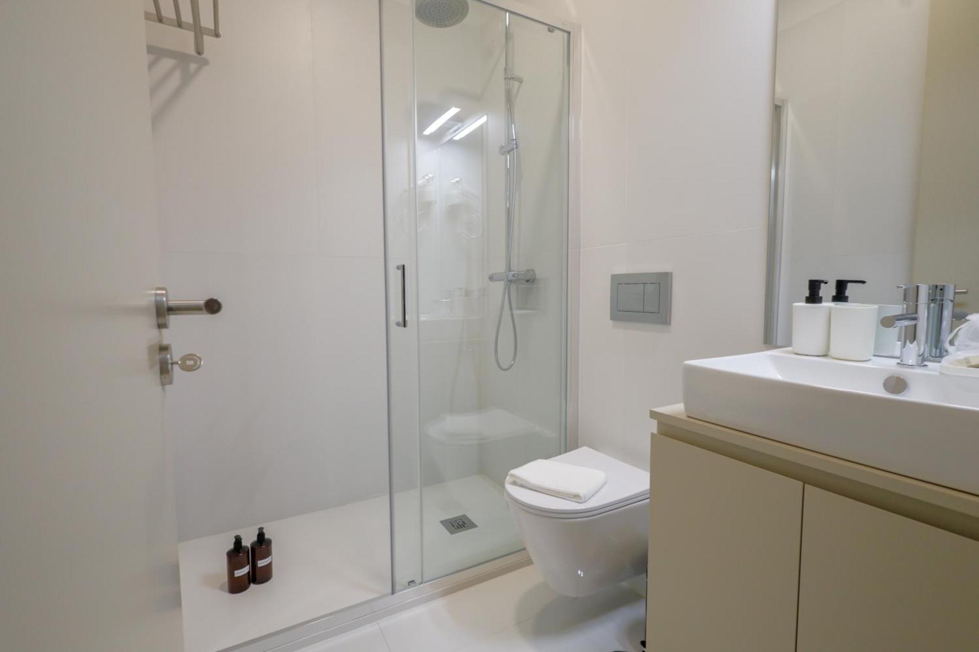 Martires Sweet Apts By Portocityhosts 외부 사진